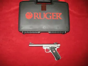 PISTOLA SEMIAUTOMATICA RUGER MK VI TARGET