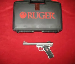 PISTOLA SEMIAUTOMATICA RUGER MK VI TARGET