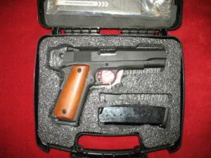 PISTOLA SEMIAUTOMATICA ROCK ISLAND ARMORY M1 1911 TACTICAL 45 ACP