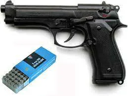 Pistole semiautomatiche a salve bruni 92 cal.8 e 9mm.
