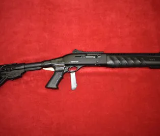 SEMIAUTOMATICO DERYA mod.LION X-101 BLACK cal.12