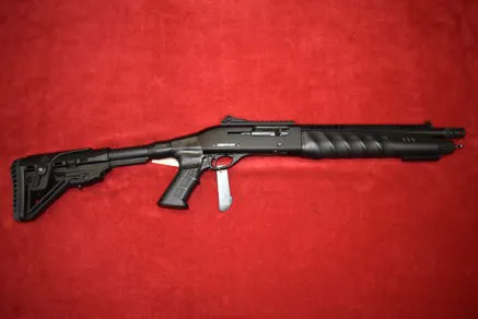 SEMIAUTOMATICO DERYA mod.LION X-101 BLACK cal.12