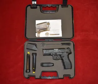 PISTOLA SEMIAUTOMATICA TAURUS PT809 