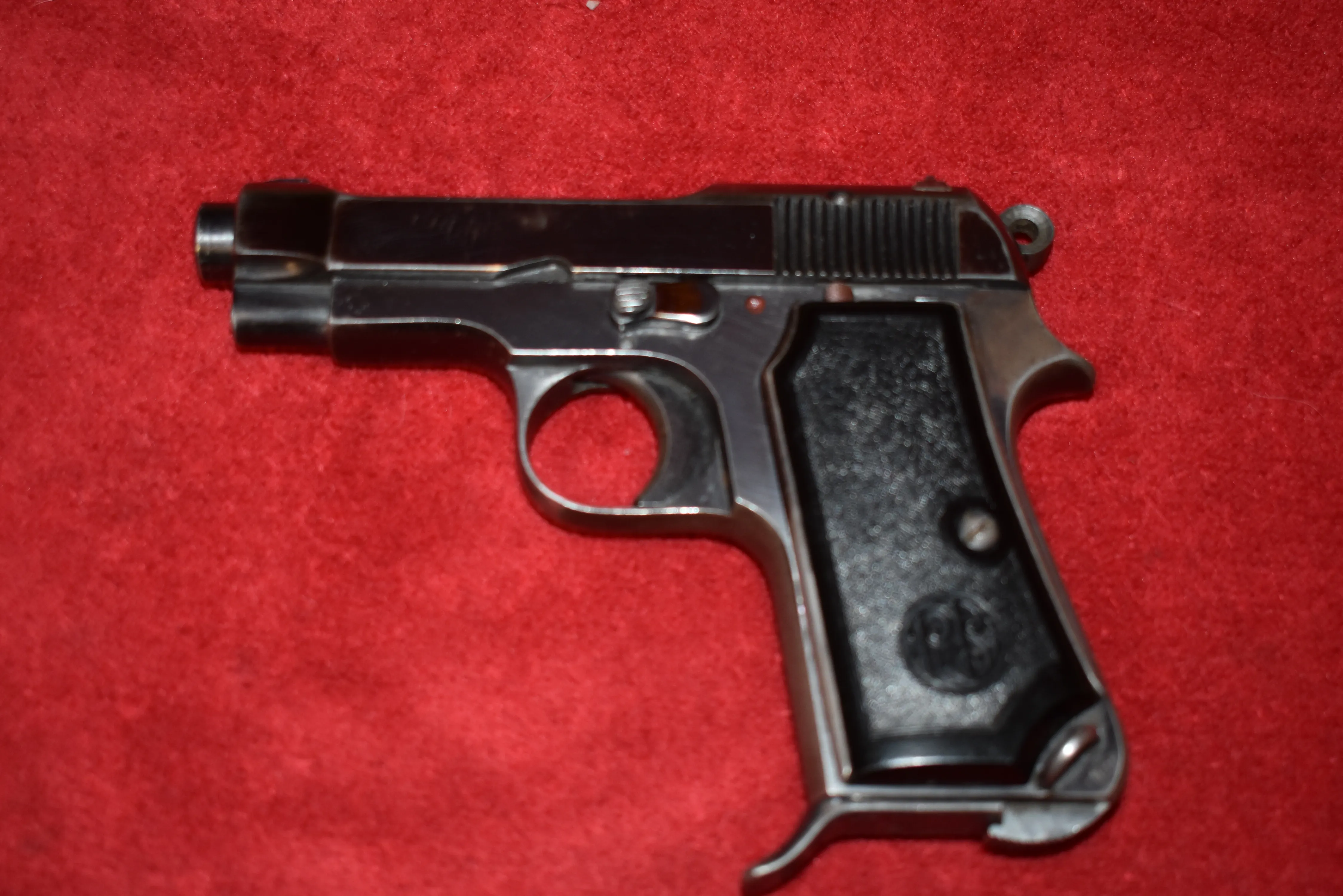 PISTOLA SEMIAUTOMATICA BERETTA 1935