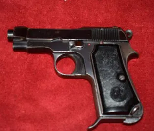 PISTOLA SEMIAUTOMATICA BERETTA 1935