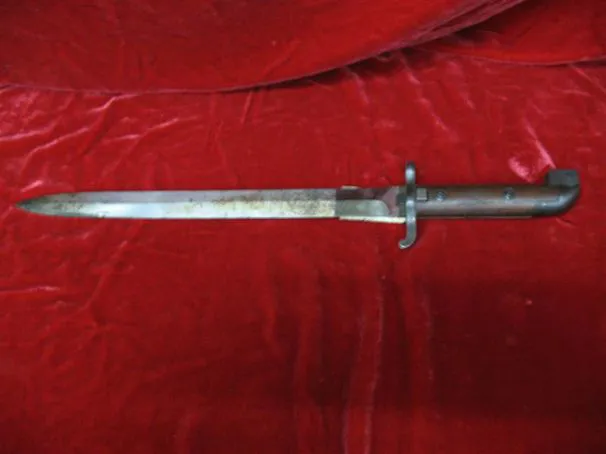 BAIONETTA PER KARL GUSTAV