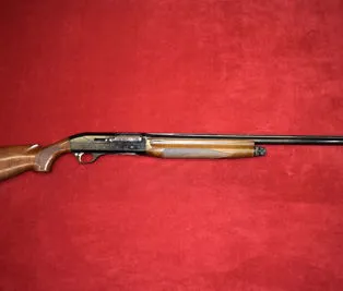 FUCILE SEMIAUTOMATICO BENELLI MONTEFELTRO 