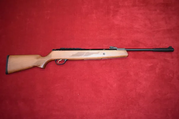 CARABINA ARIA COMPRESSA LIBERA VENDITA HATSAN 95 WOOD 5,5