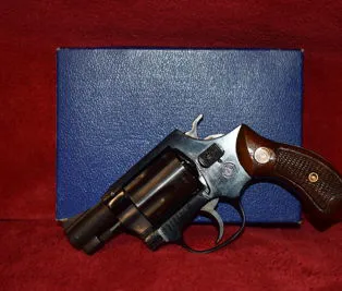 REVOLVER EIG E9 PROTECTOR 38 Sp.
