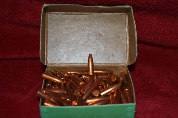 PALLE SIERRA CAL.6,5mm. 264 DIA 100 GRS HOLLOW POINT VARMINTER 1710