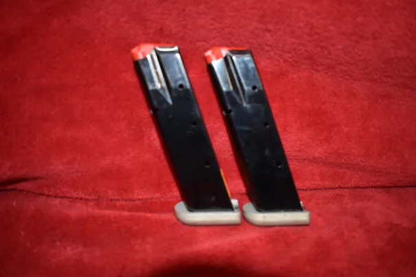 CARICATORI  CON PAD PER TANFOGLIO CAL.40S&W