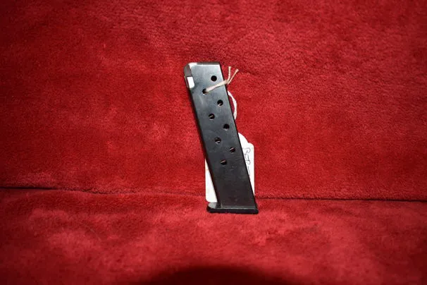 CARICATORE MONOFILARE PER BERETTA 84B CAL.7,65