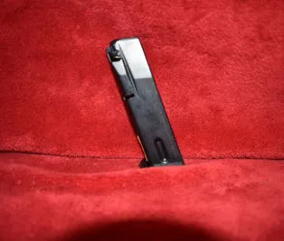 CARICATORE BIFILARE PER BERETTA 84 CAL.9 CORTO
