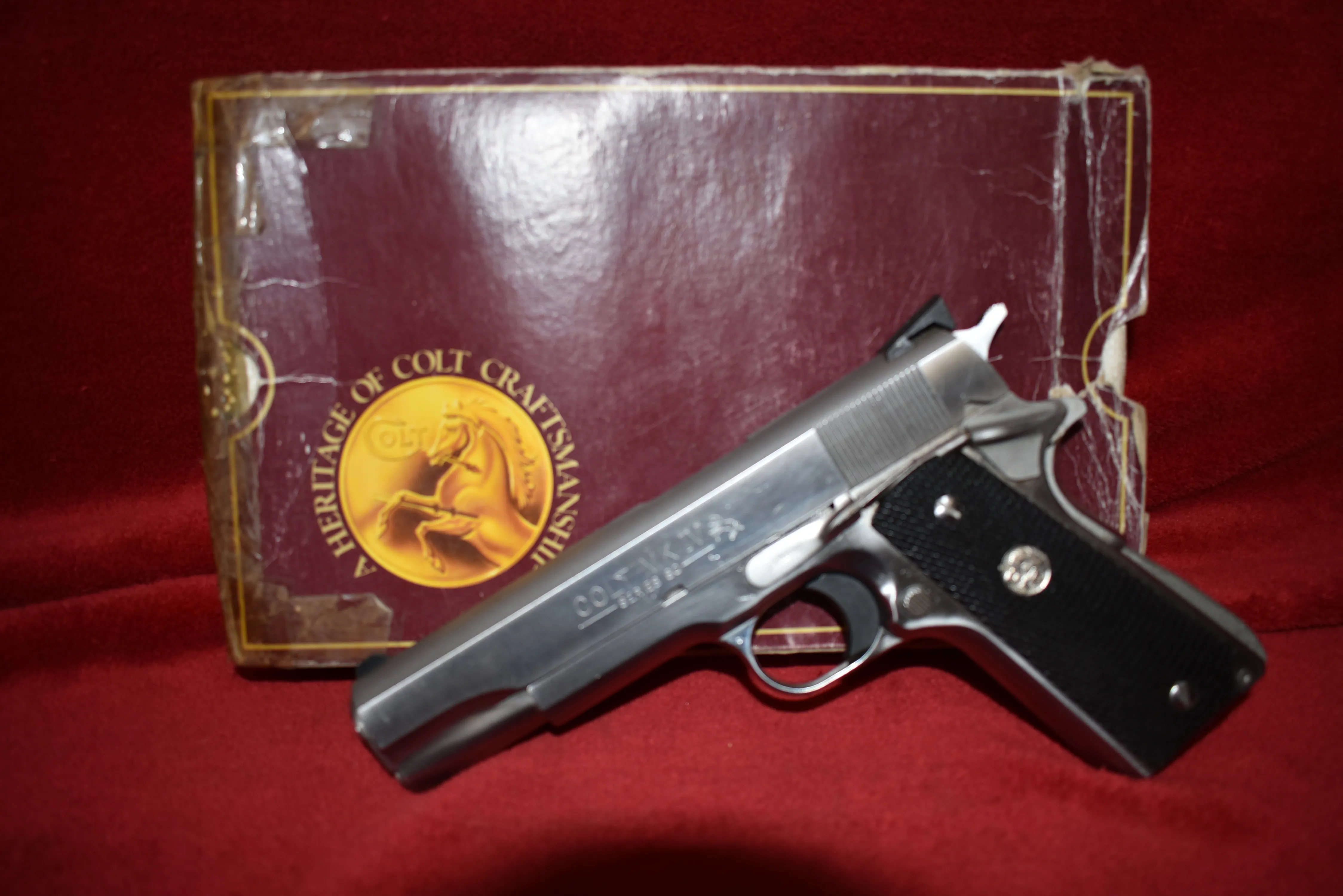 PISTOLA SEMIAUTOMATICA COLT 1911 SERIES 80 MK IV INOX