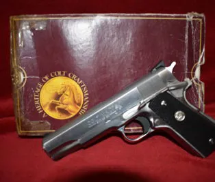 PISTOLA SEMIAUTOMATICA COLT 1911 SERIES 80 MK IV INOX