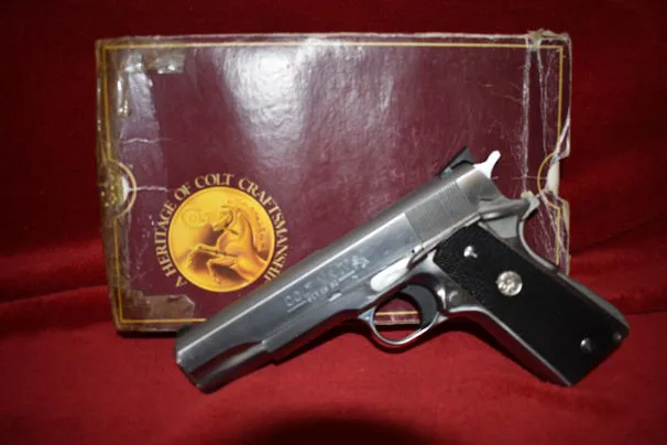 PISTOLA SEMIAUTOMATICA COLT 1911 SERIES 80 MK IV INOX