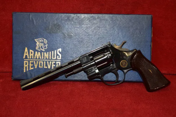 REVOLVER ARMINIUS HW7 22 LR