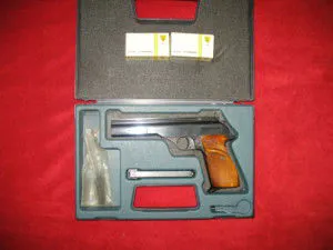 PISTOLA SEMIAUTOMATICA BERNARDELLI 69