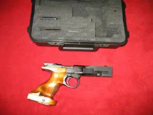 PISTOLA SEMIAUTOMATICA FAS SP 602