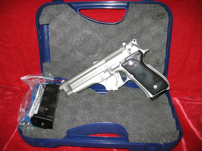 PISTOLA SEMIAUTOMATICA BERETTA 98 FS INOX