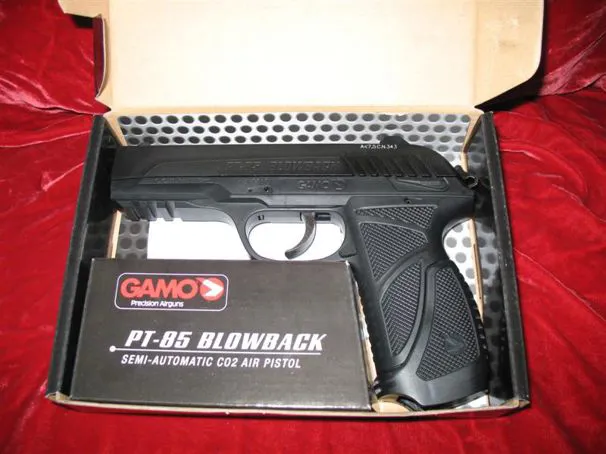 Pistole CO2 libera vendita Gamo PT85 Blow Back