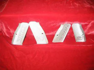 GUANCETTE ZIGRINATE IN ALLUMINIO PER TANFOGLIO STOCK II, III E LIMITED