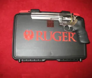 REVOLVER RUGER GP100
