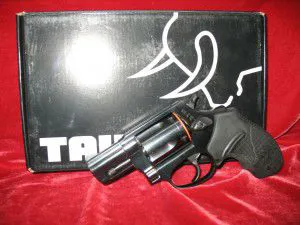 REVOLVER TAURUS 605 CARRY BRUNITO